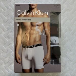 Calvin Klein Men's Boxer Briefs 4-Pack - White and Black